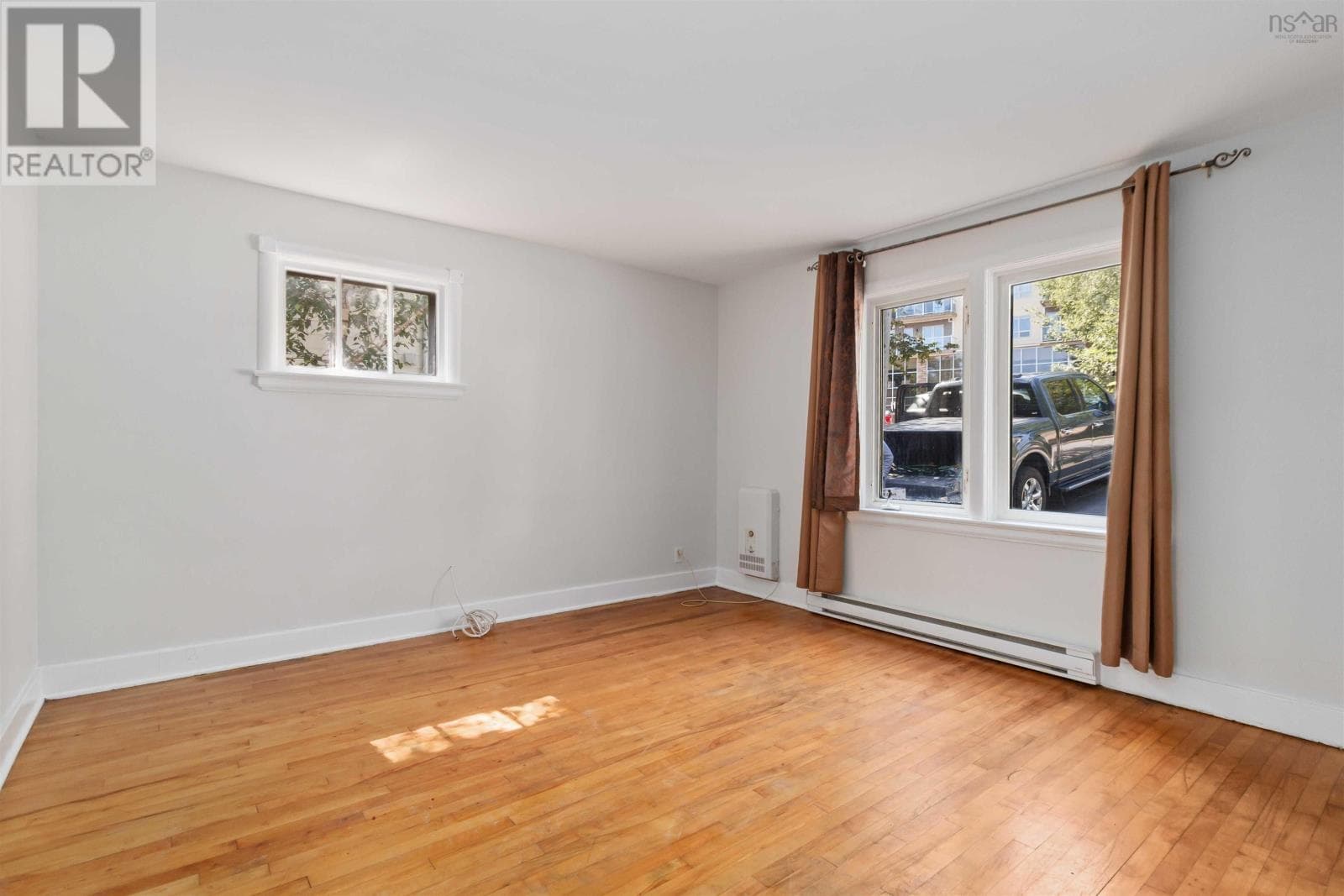358-360 St Margarets Bay Road photo 3