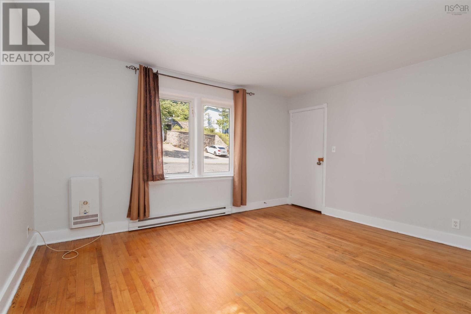 358-360 St Margarets Bay Road photo 4