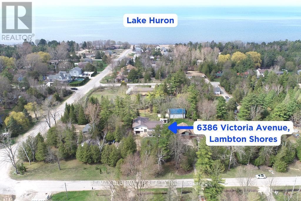6386 VICTORIA AVENUE photo 5
