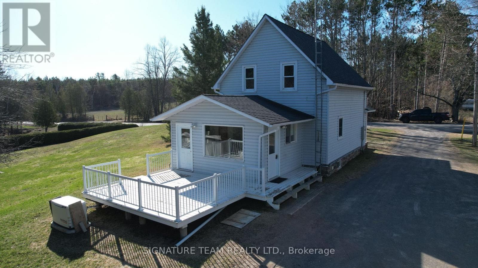 1208 AUGSBURG ROAD photo 4