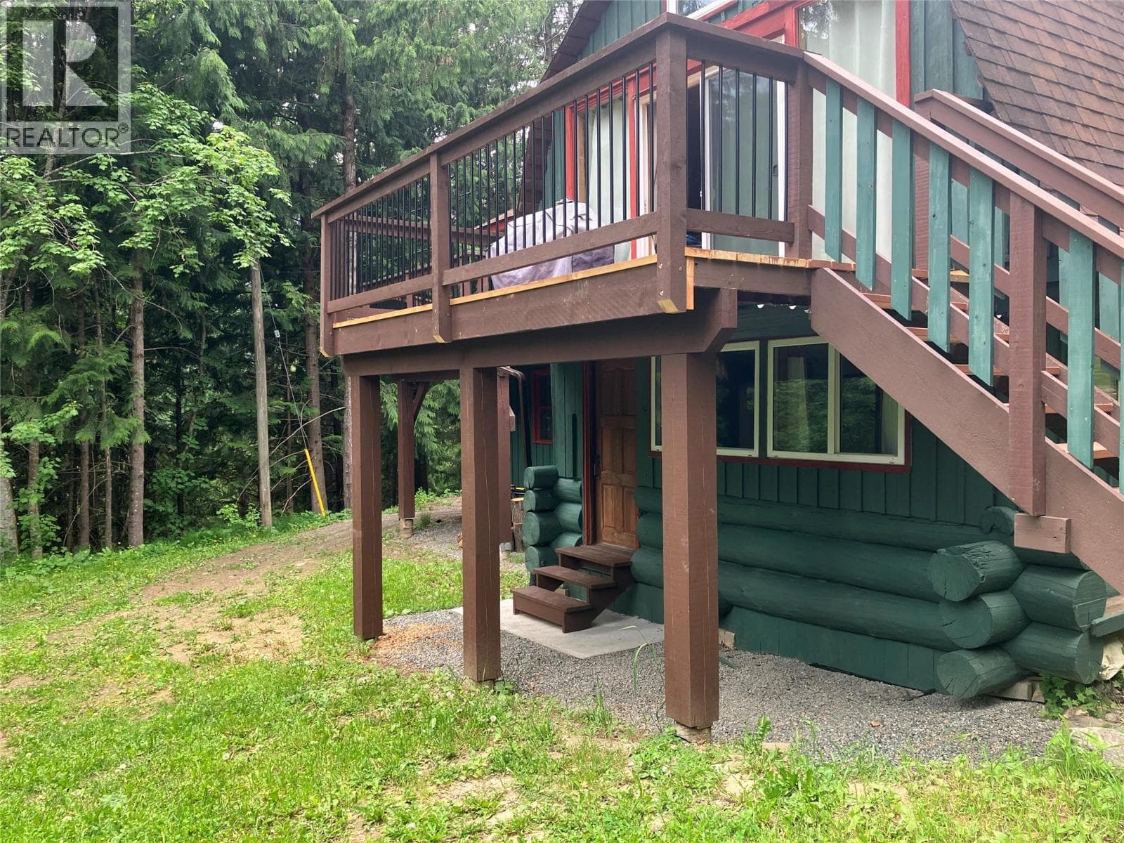 1608 ZWICKY Road photo 4
