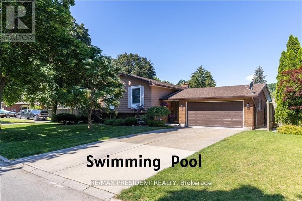 5 bed 2 bath single family at 45 ROYAL OAK DRIVE — $899,900