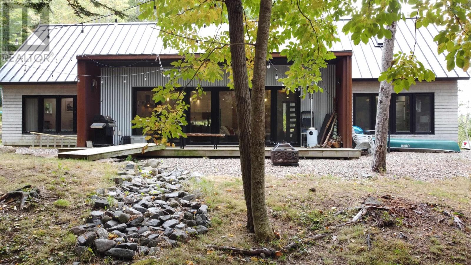 65 Jessicas Way photo 3
