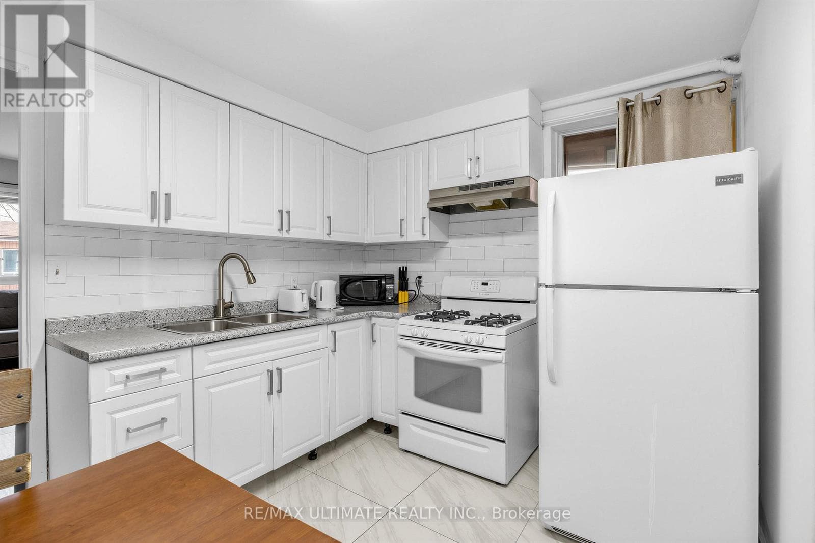 57 SHANLY STREET photo 5