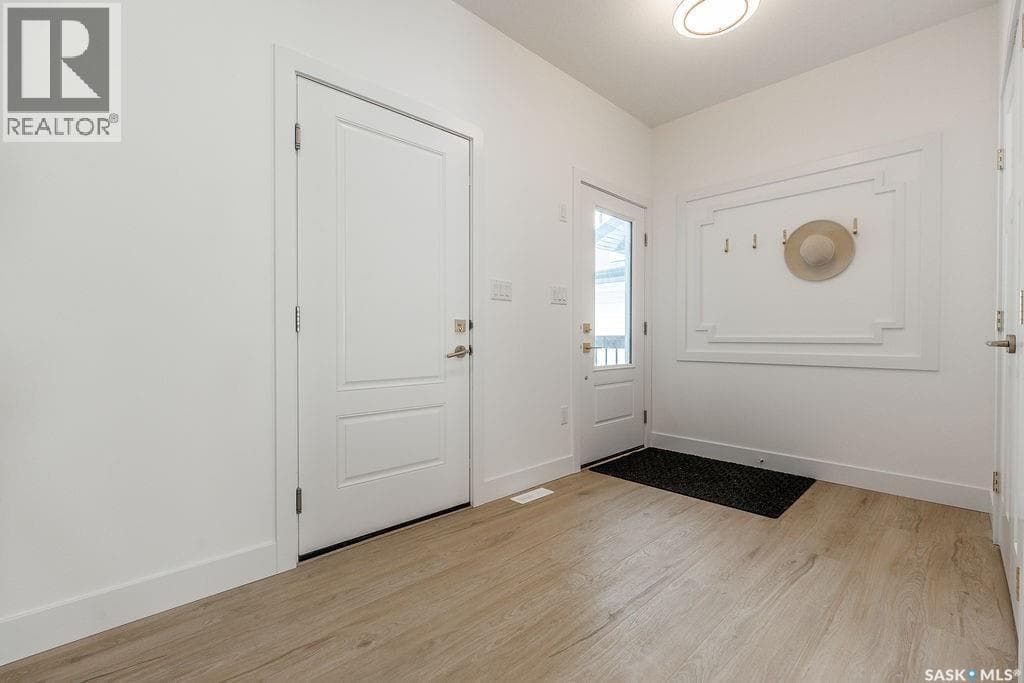 307 Sharma CRESCENT — photo 3