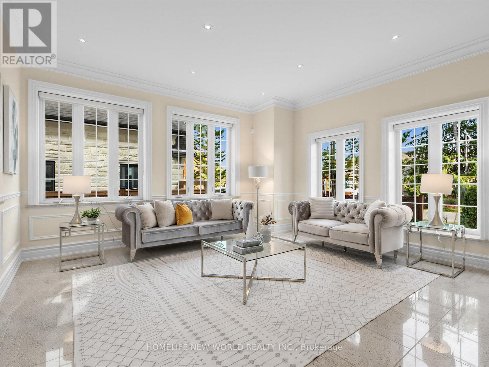 5 OAKCREST AVENUE photo 3