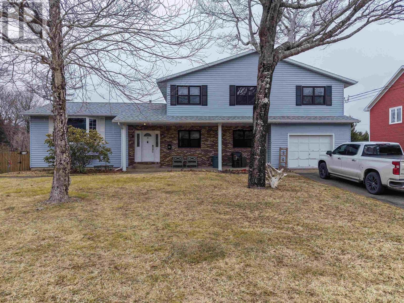 4 bed 3 bath single family at 57 Bardmoor Crescent — $499,900