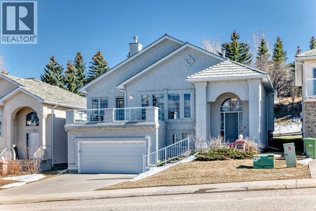 3 bed 3 bath single family at 92 Hamptons Drive NW — $929,000