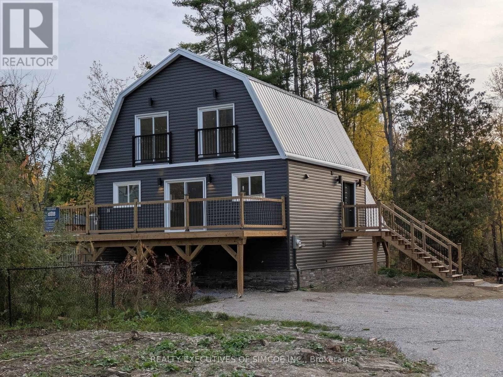 3464 BAYOU ROAD photo 2