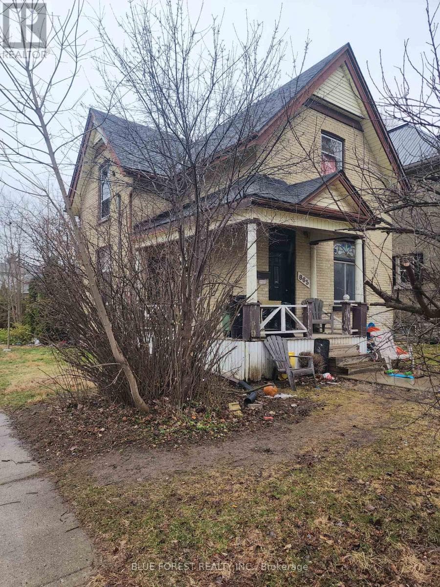 6 bed 3 bath multi-family at 865 WILLIAM STREET — $599,900