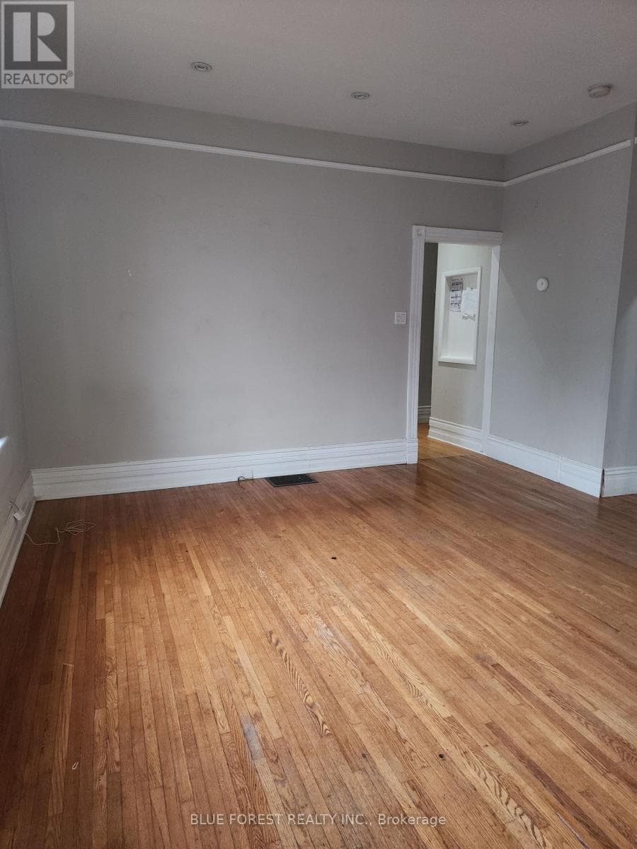865 WILLIAM STREET photo 4