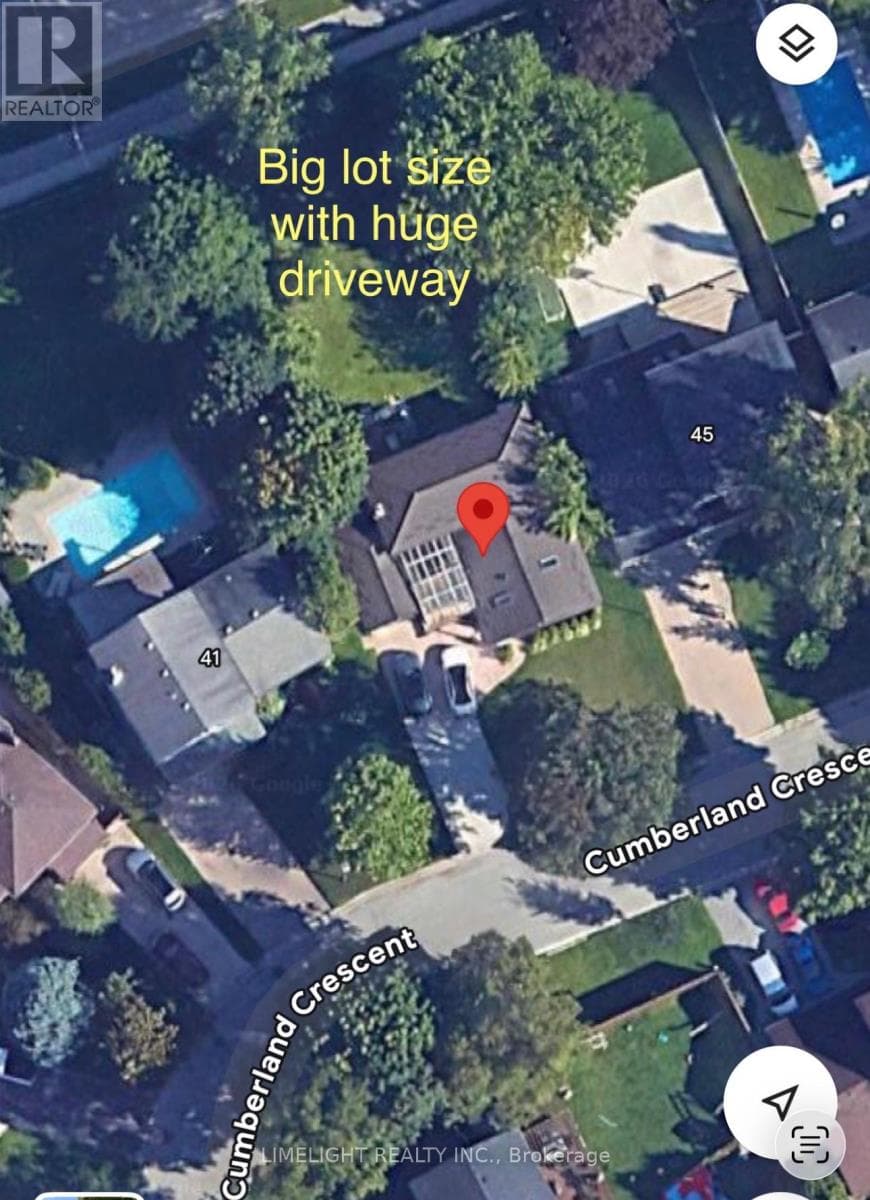 43 CUMBERLAND CRESCENT photo 2