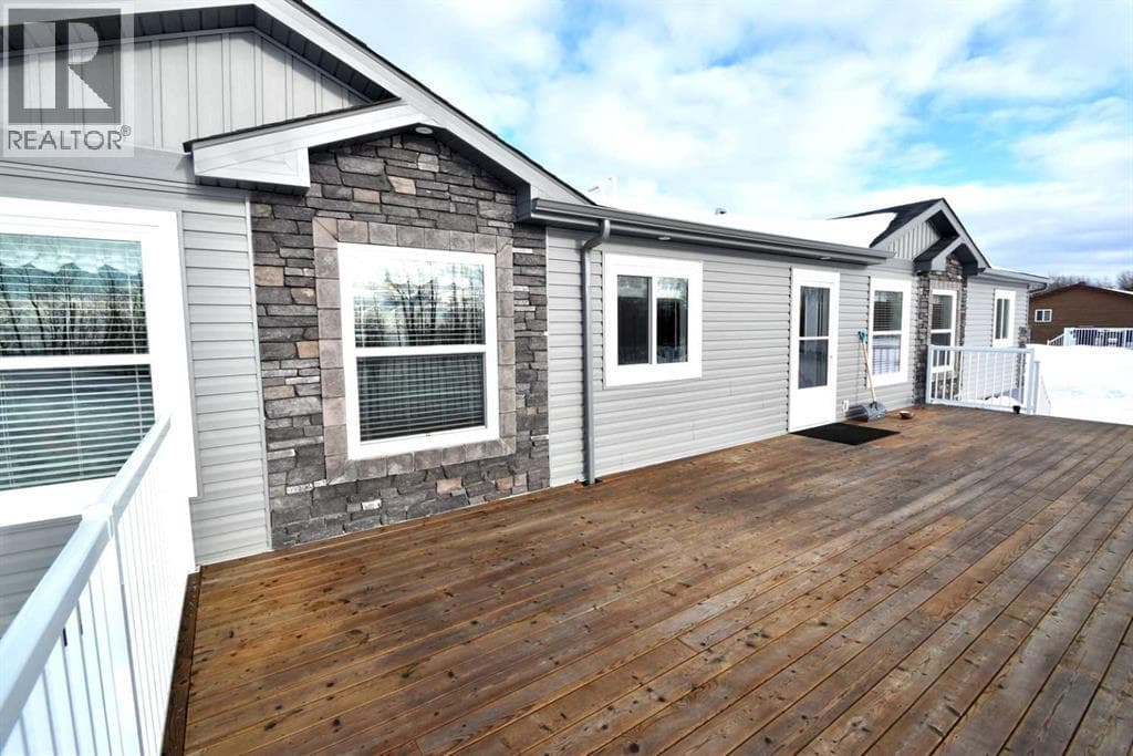 529, 13221 twp rd 680 photo 3