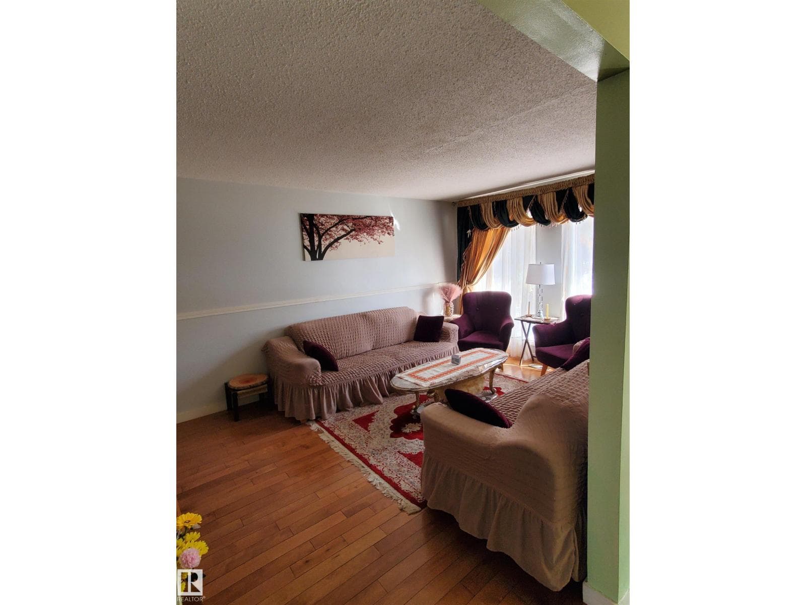 11814 157 AV NW — photo 3