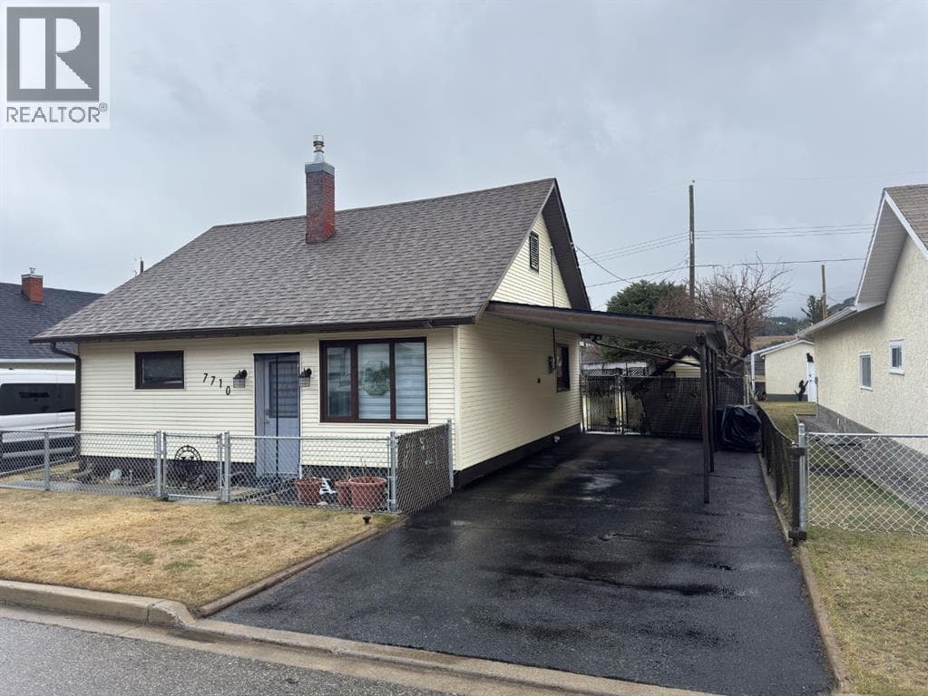 7710 24 Avenue photo 3