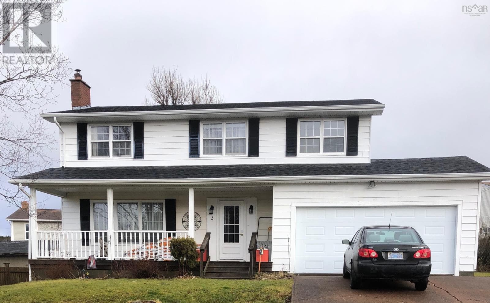 4 bed 3 bath single family at 3 Grants Court — $399,000