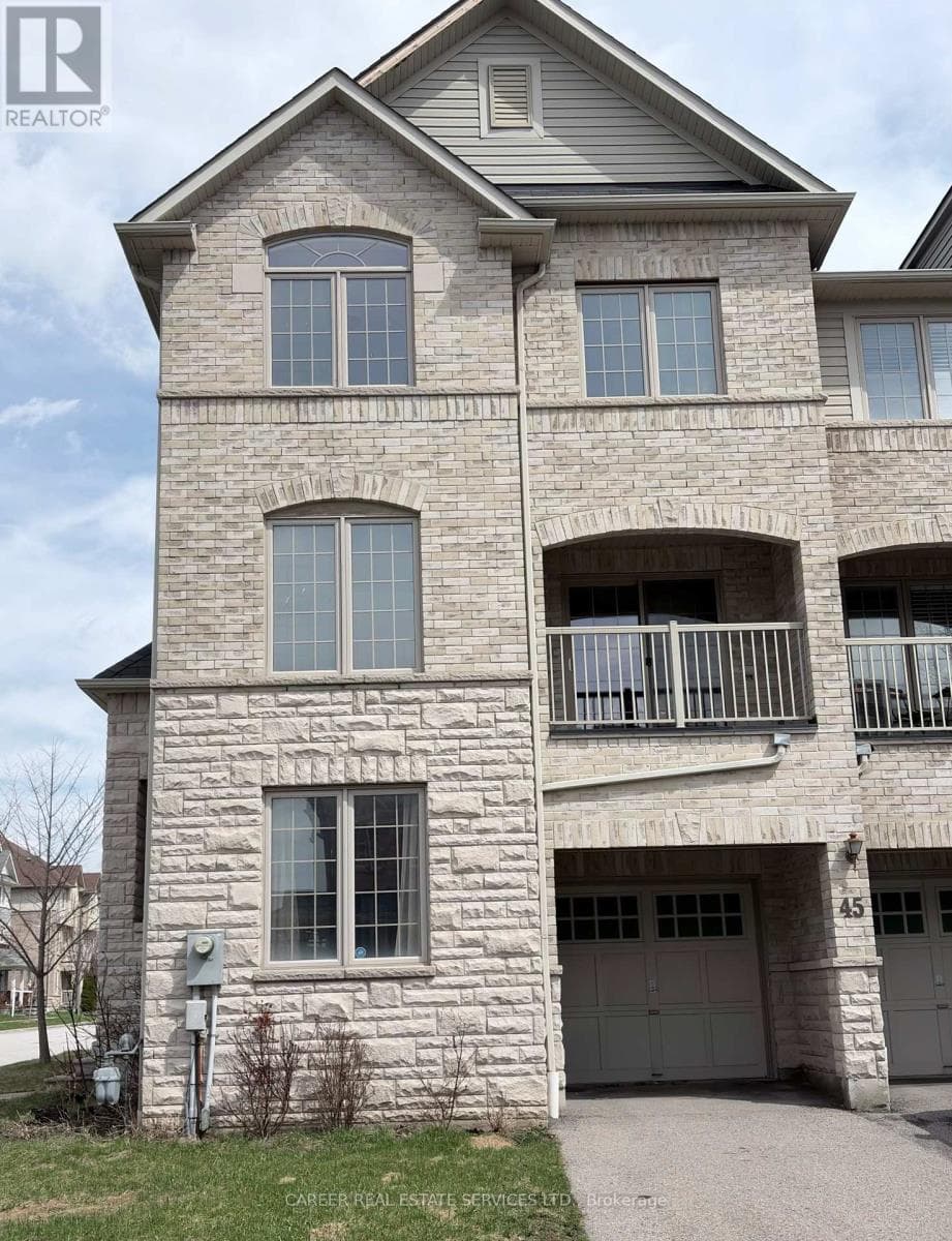 45 BLUNDEN ROAD photo 3