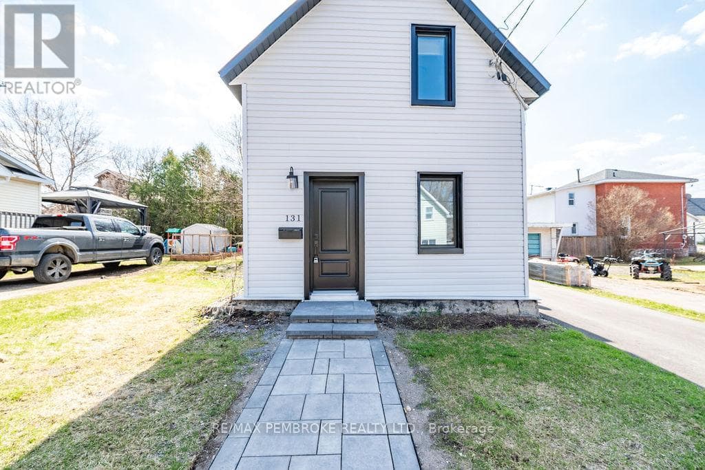131 PATRICK AVENUE photo 4