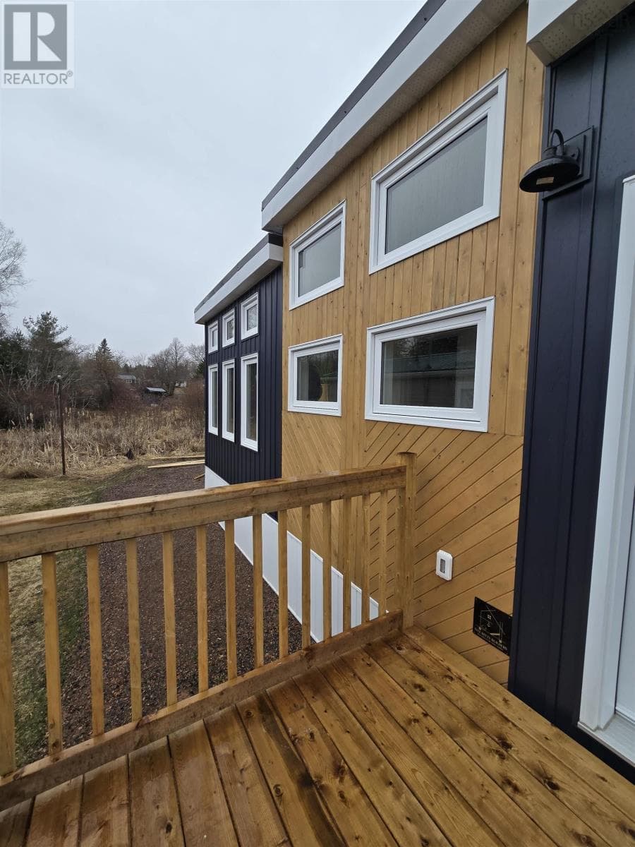 1 bed 1 bath single family at 10 College Court — $164,900