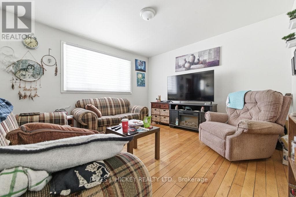 6 HILLCREST AVENUE photo 4