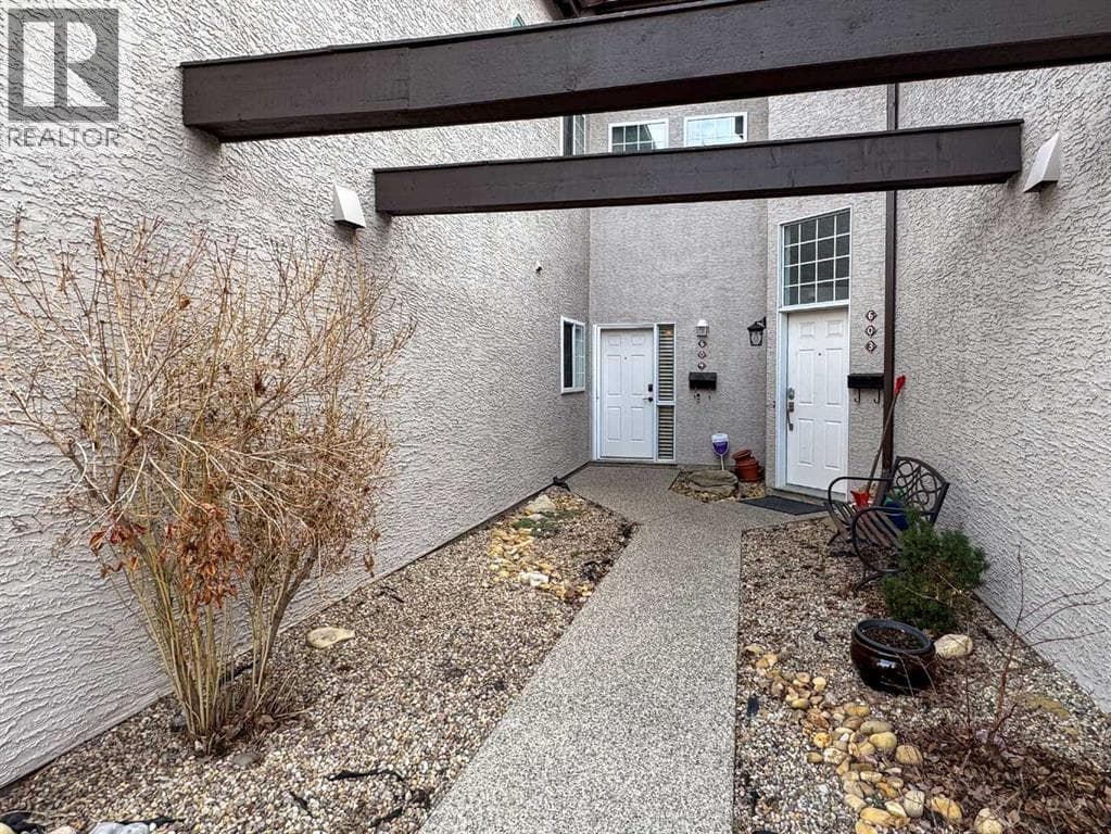 2 bed 2 bath single family at 604, 1997 Sirocco Drive SW — $424,900