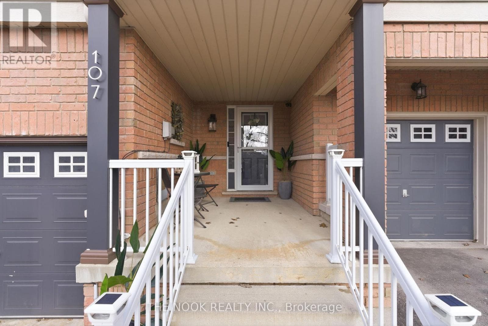 3 bed 4 bath single family at 107 BARKDALE WAY — $787,700