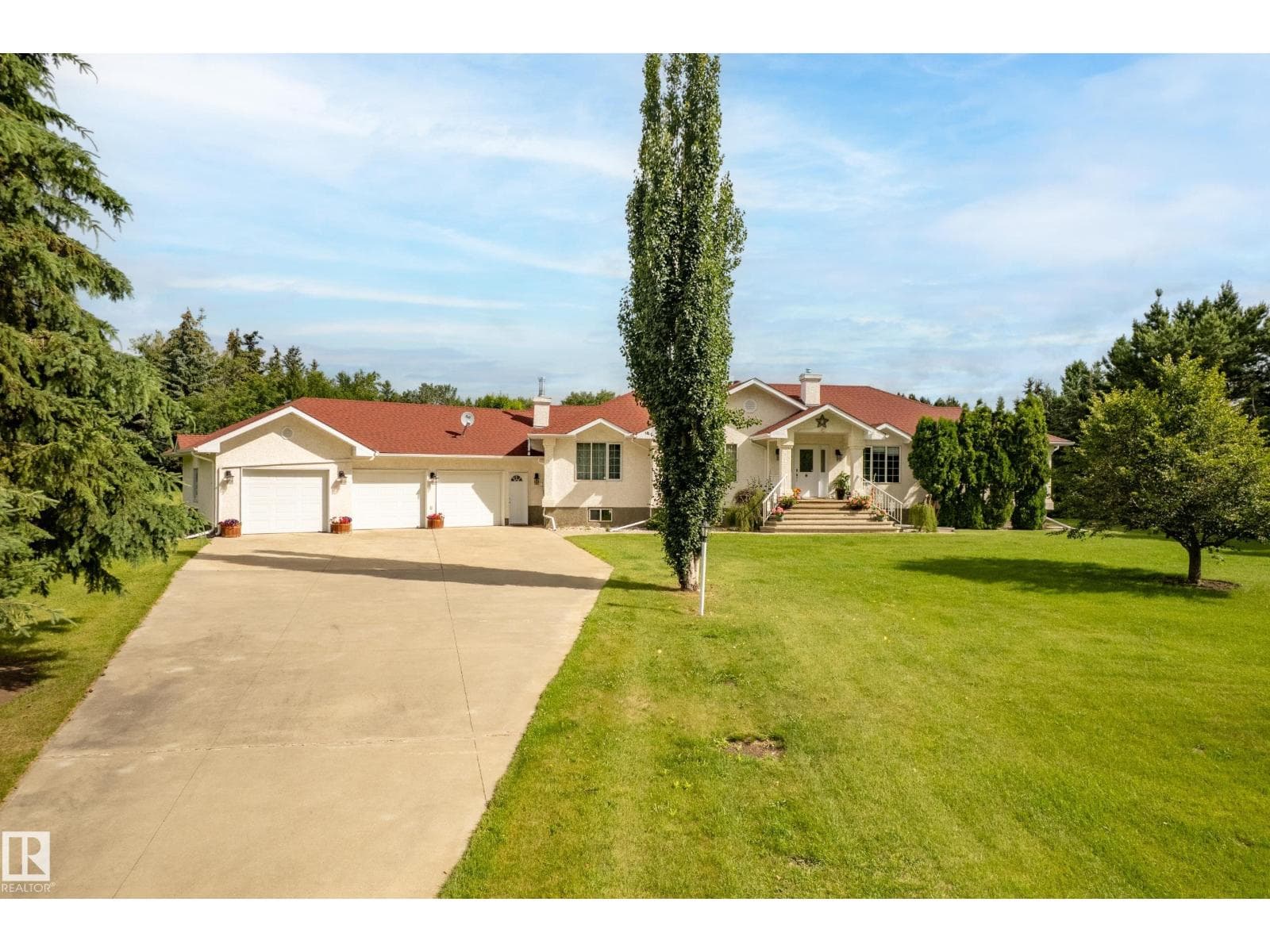 #39 51514 RGE ROAD 262 photo 4