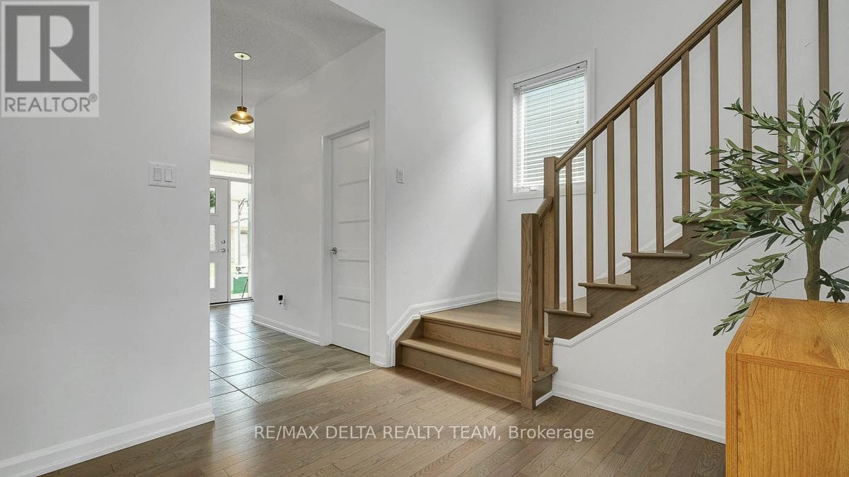 1269 DIAMOND STREET photo 4
