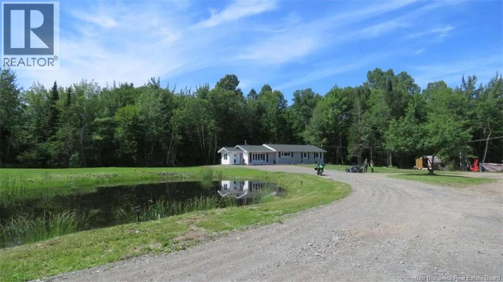 922 Robertville photo 4