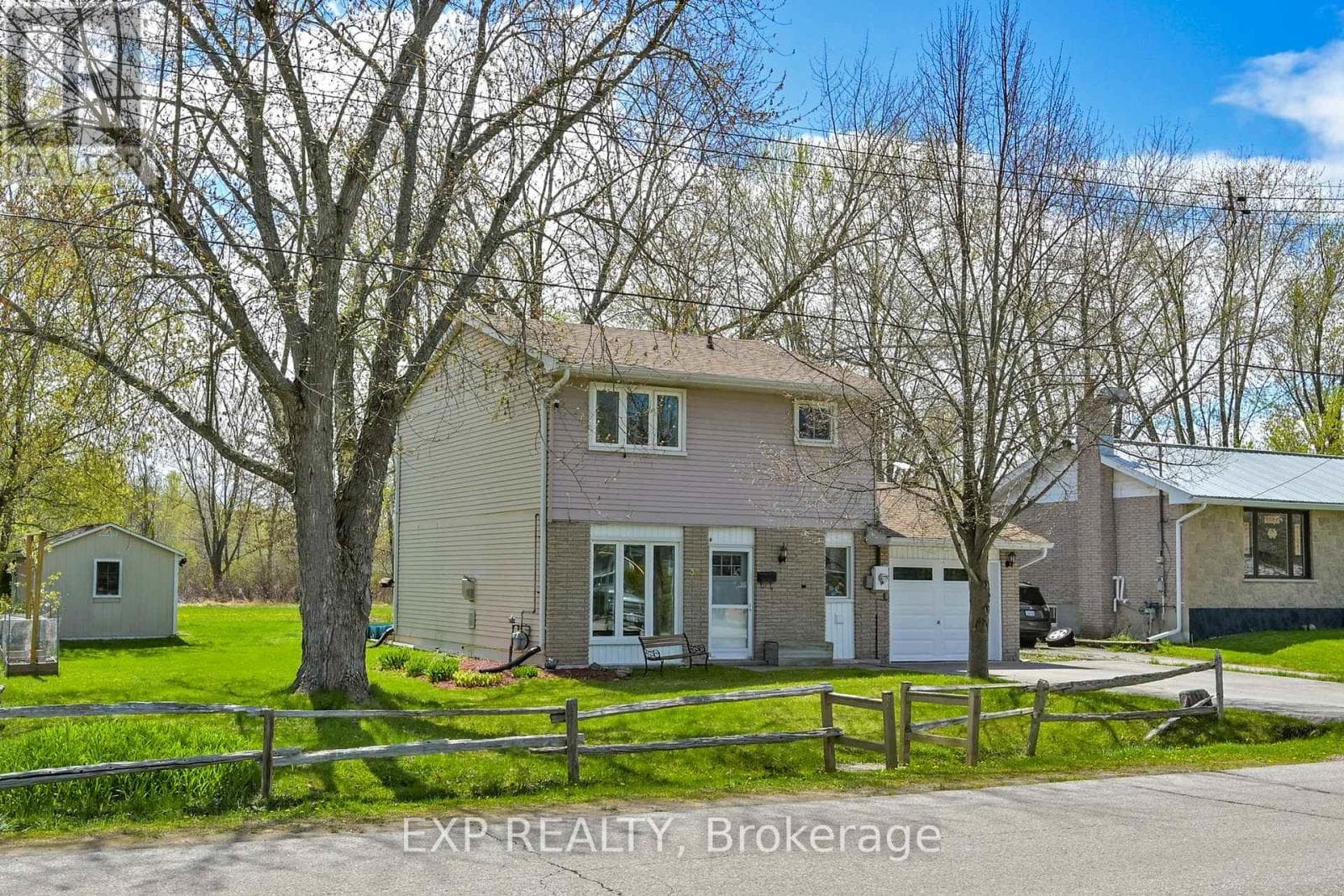 367 ADELINE DRIVE photo 3