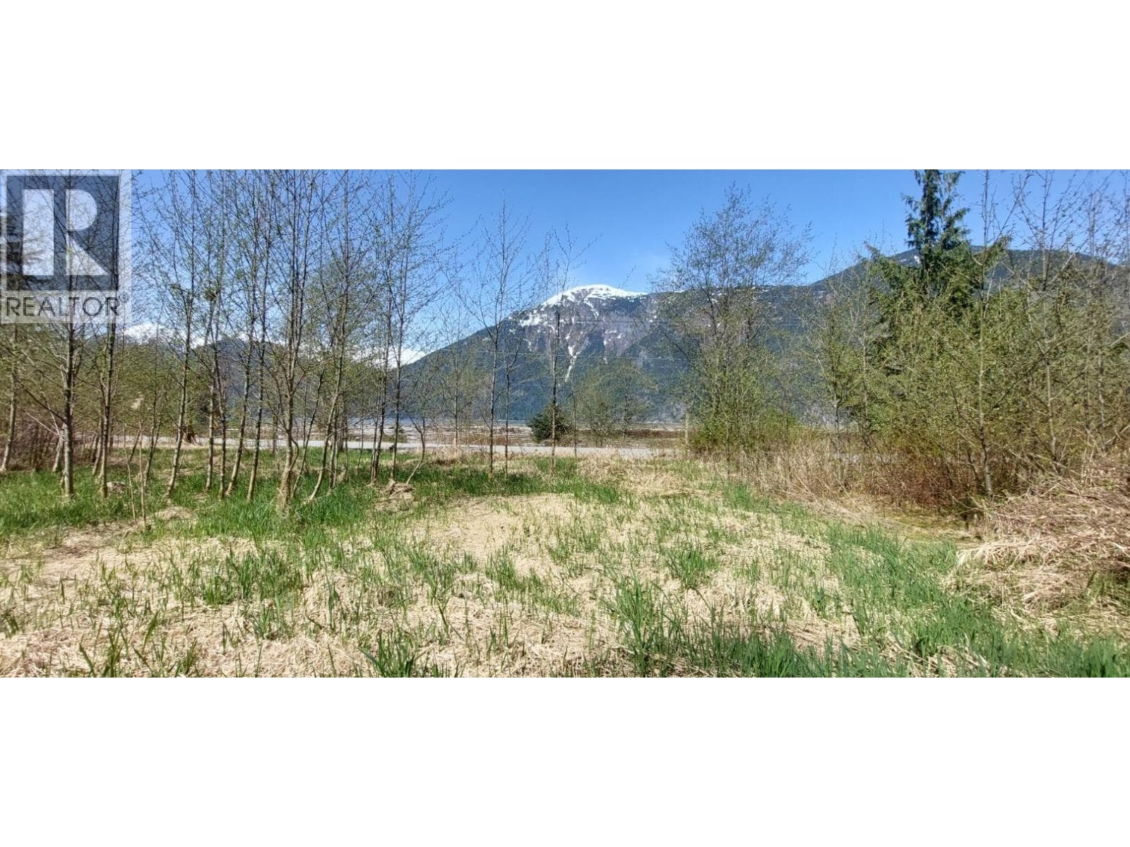 151 MACKENZIE 20 HIGHWAY photo 2