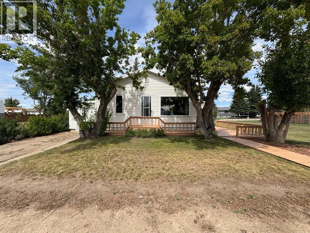 2 bed 1 bath single family at 307 Centre Avenue — $185,000
