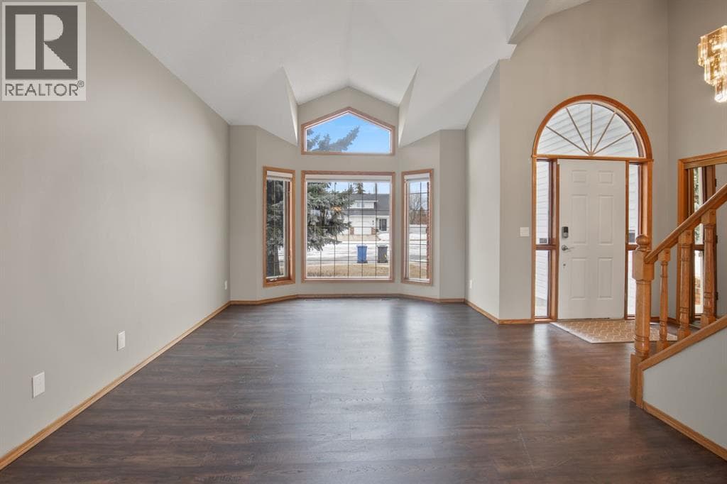 87 Denison Crescent photo 4