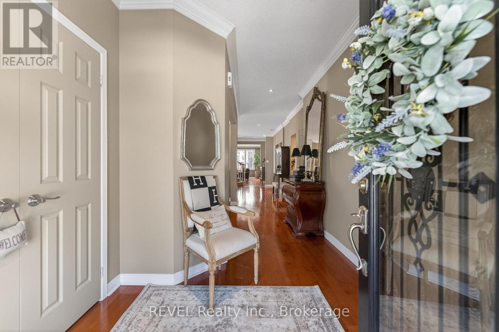 4266 CLUBVIEW DRIVE photo 5