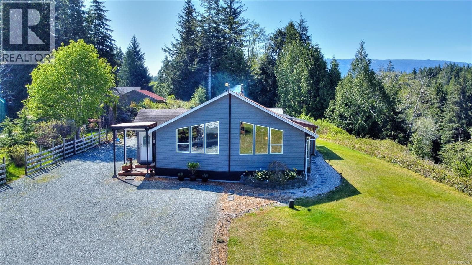 1101 Ewen Rd photo 2