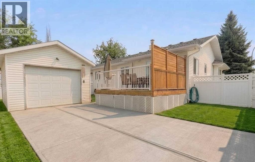 131 Cambria Road photo 3