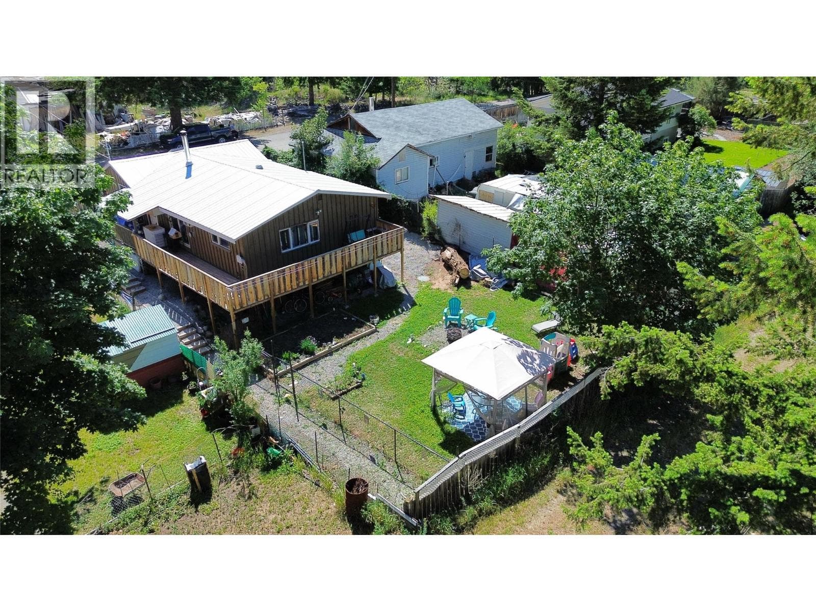 956 Richter Avenue photo 4