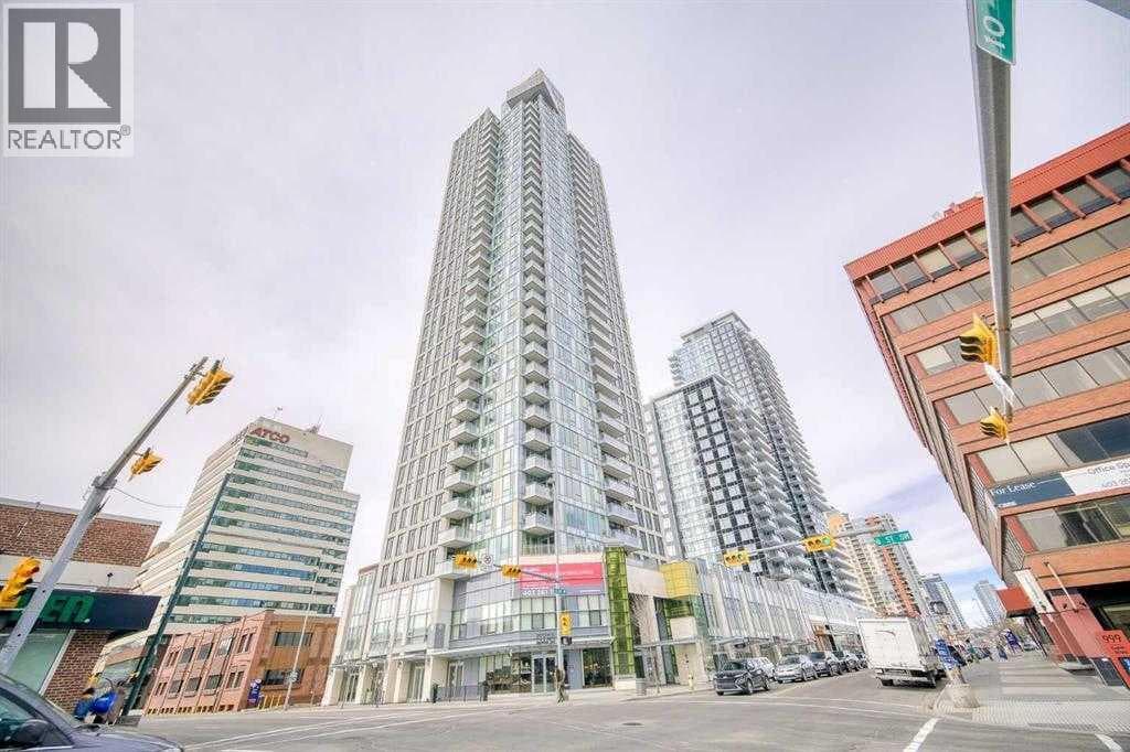 2 bed 1 bath single family at 1902, 901 10 Avenue SW — $435,000