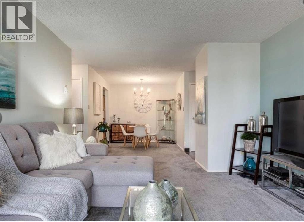 4107, 315 Southampton Drive SW photo 3