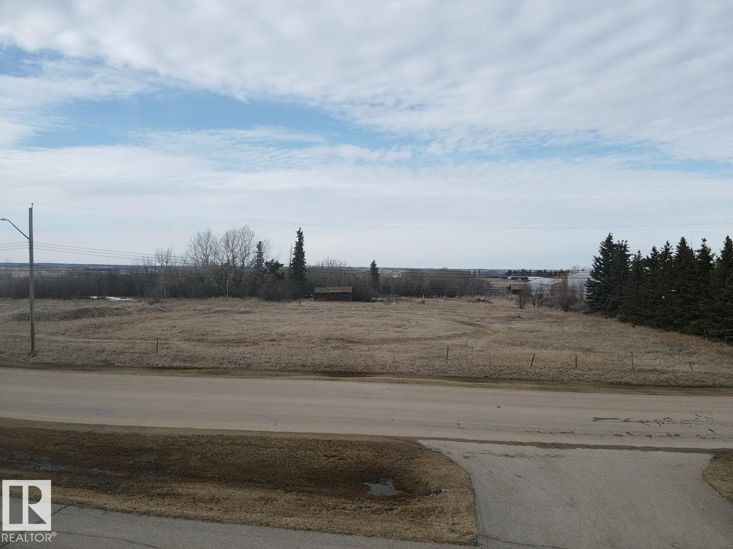 6003 49 ST photo 5