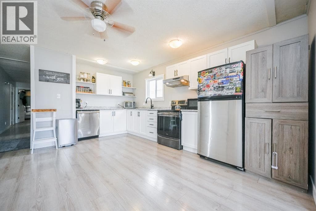 29, 55011 714 Township photo 4