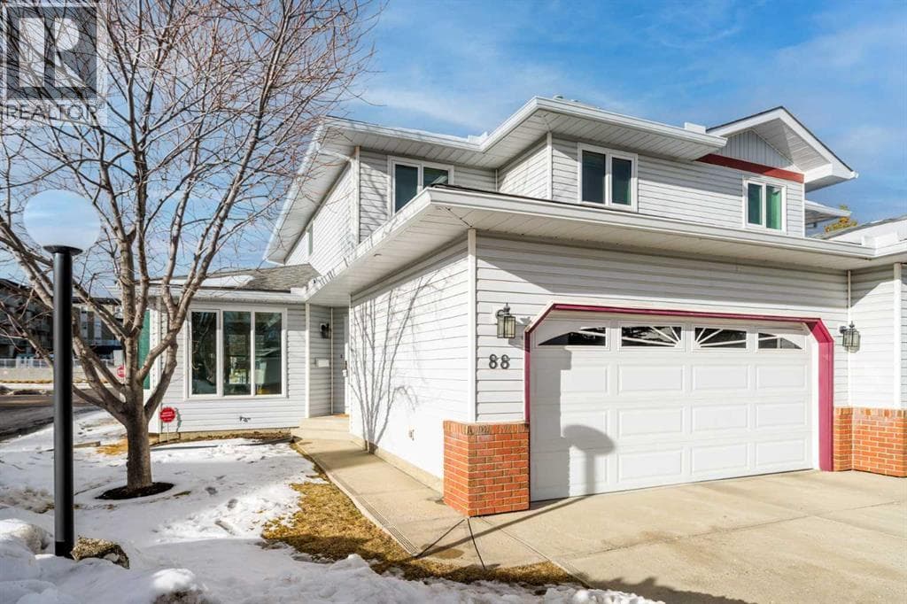 3 bed 3 bath single family at 88 Scenic Gardens NW — $514,900