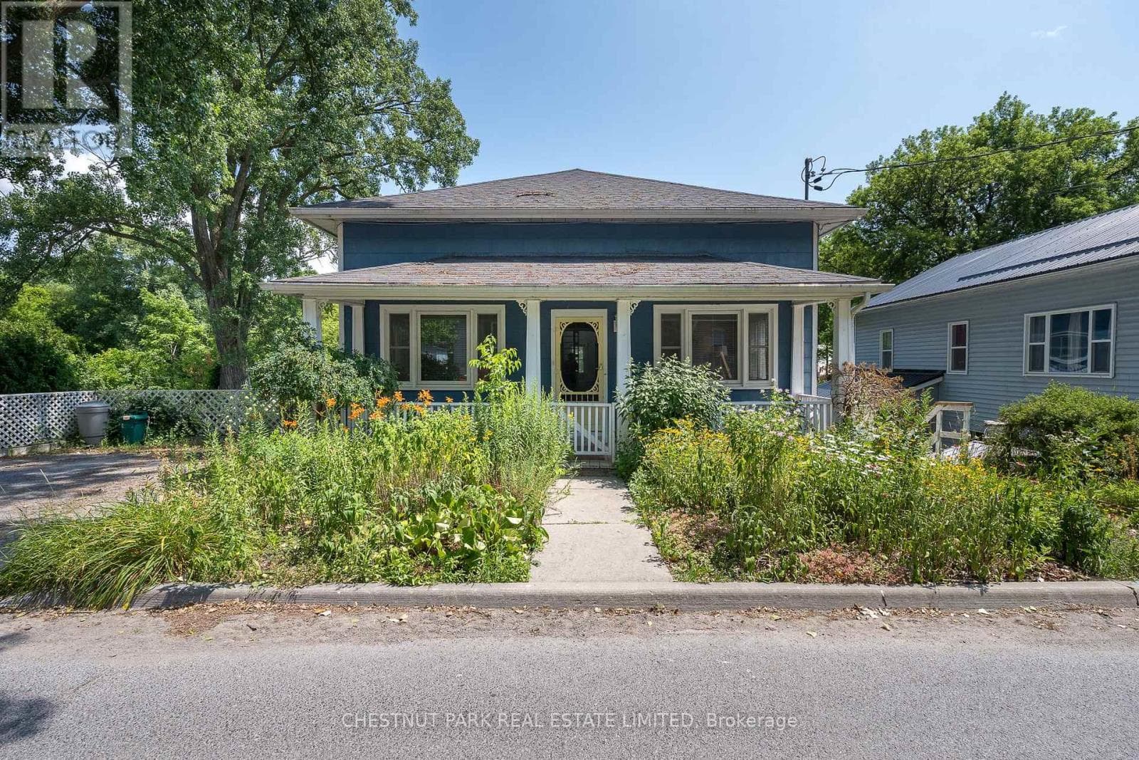 3 bed 2 bath single family at 9 EAST MARY STREET — $639,900