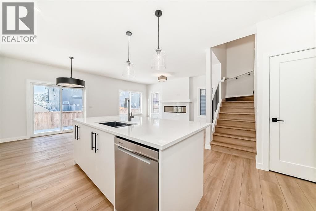 191 Walgrove Manor SE photo 4
