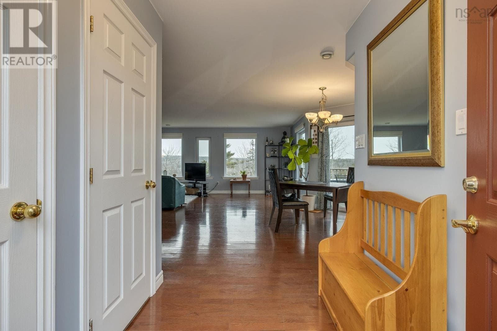 31 Limestone Avenue photo 4