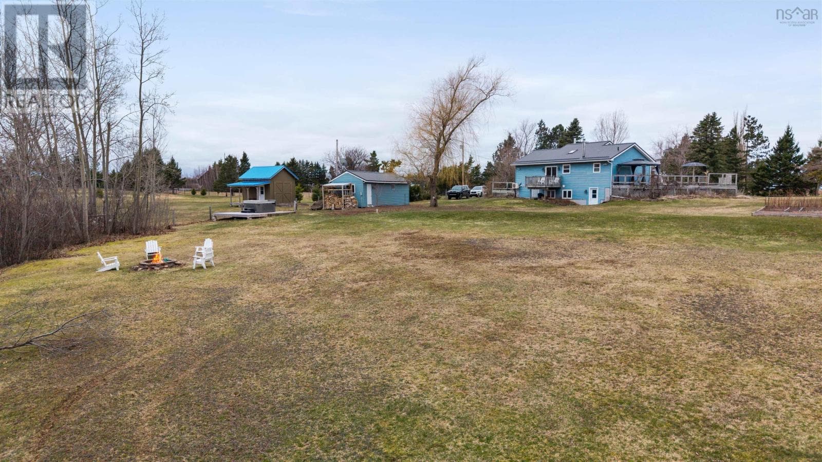 30 Semple Creek Road photo 4