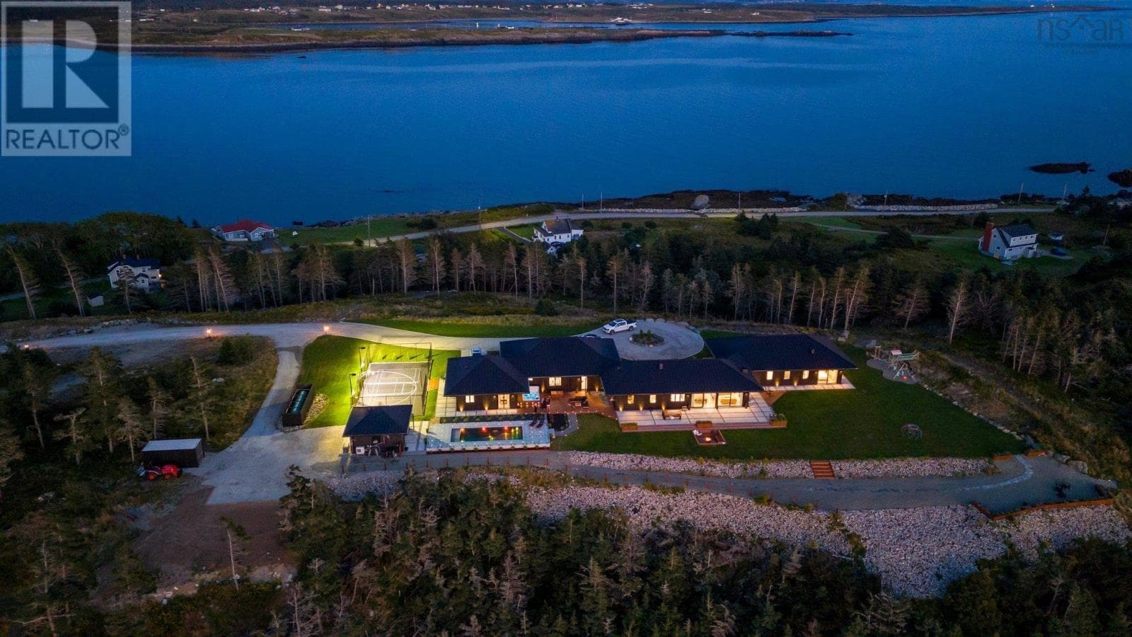 5 bed 4 bath single family at 1766 Highway 304 — $4,400,000