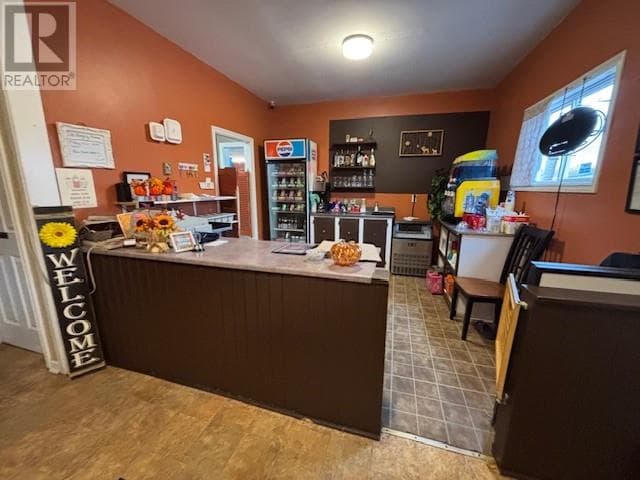 381 JW Pickersgill Boulevard photo 4