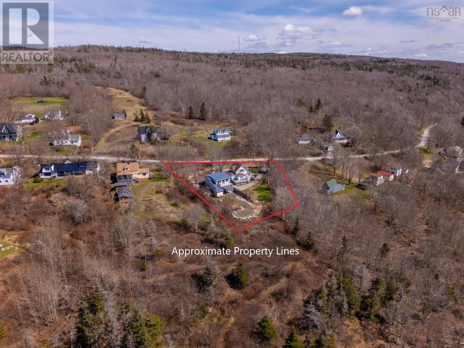 608 Granville Road photo 5