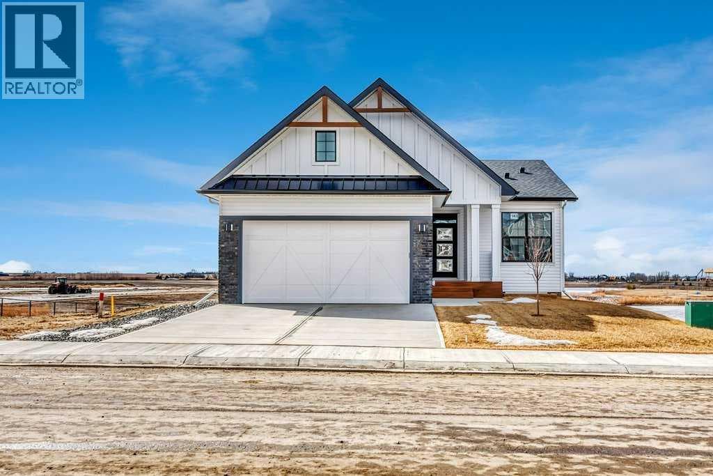 3 bed 3 bath single family at 163 Lakewood Circle — $839,000